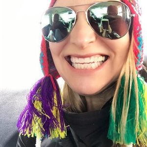 Meet your Posher, Elizabeth